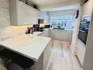 Photo 9- click for photo gallery